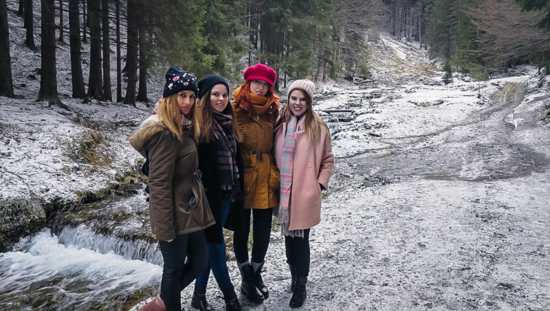 cascada urlatoarea mica