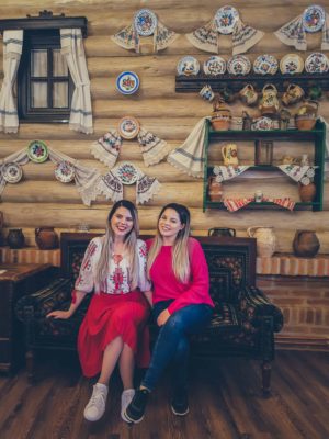 camera traditional romaneasca