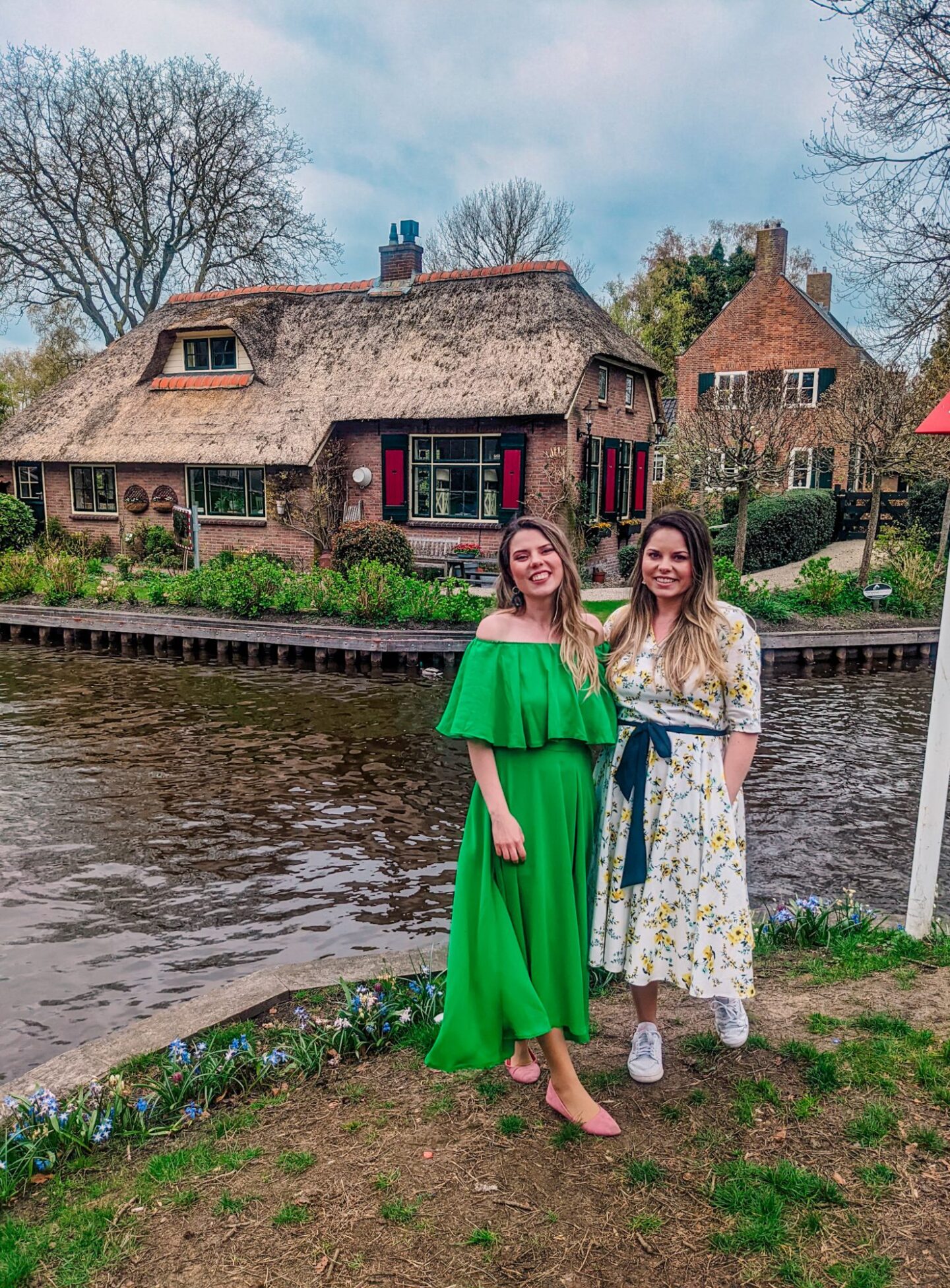 Giethoorn-un sat de poveste din Olanda